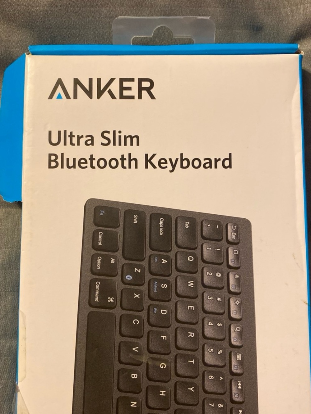 Anker Ultra Slim Bluetooth Keyboard — White and Blue Packaging